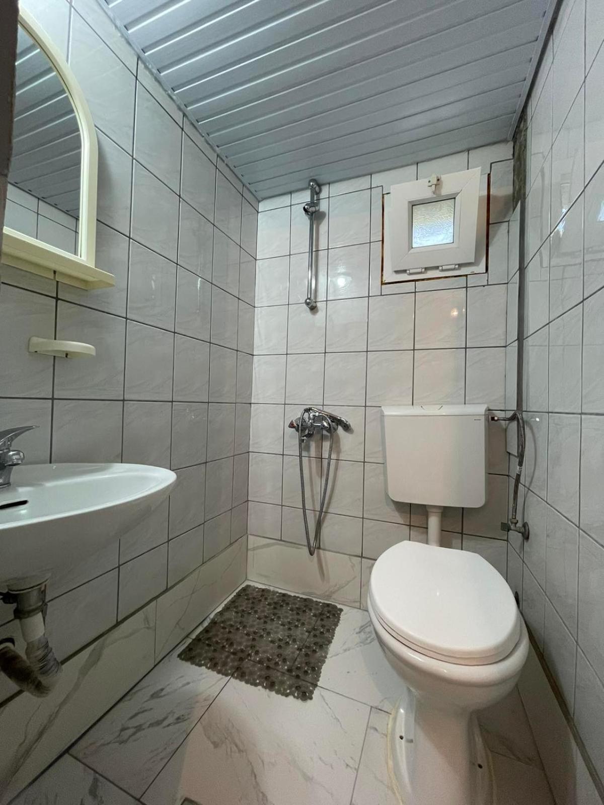 Vacation Home Rot אוהריד מראה חיצוני תמונה